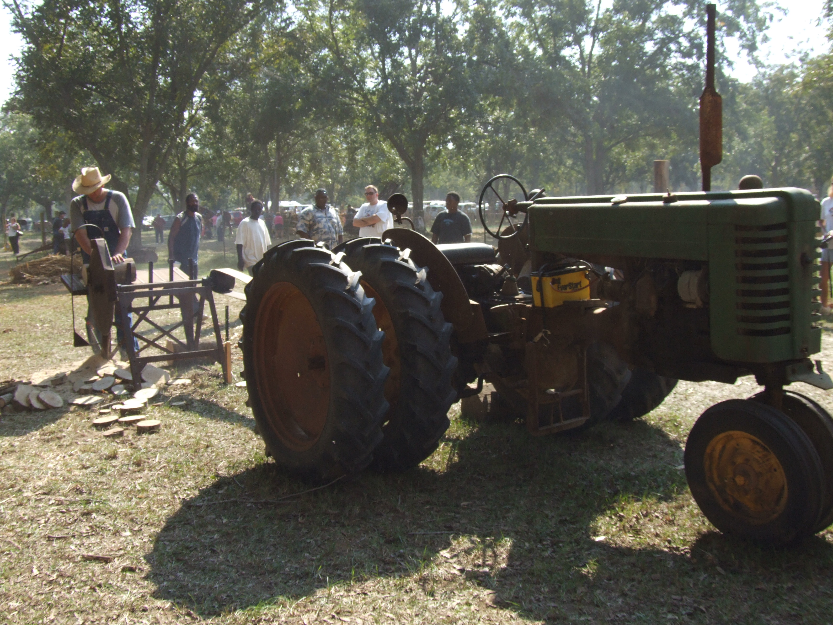 Antique threshing machine demonstration